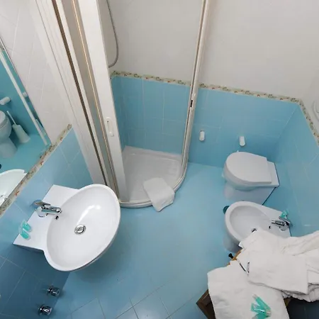 Hotell Maison Liparlati 2*